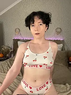 Snapshot of RinaShy chatting on October 24, 2025, 5:37 am RinaShy online show from October 24, 2025, 5:37 am