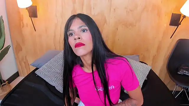 Snapshot of milavega_ chatting on September 24, 2025, 12:19 pm milavega online show from September 24, 2025, 12:19 pm