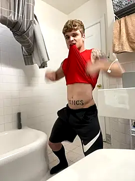 Snapshot of King_Kev_ chatting on October 29, 2025, 4:42 pm King Kev online show from October 29, 2025, 4:42 pm