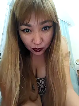 Snapshot of HellaWerlous chatting on September 22, 2025, 3:58 pm HellaWerlous online show from September 22, 2025, 3:58 pm