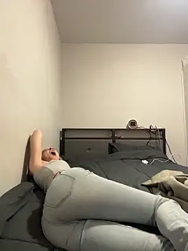 SeccySerena online show from March 12, 2026, 4:35 pm