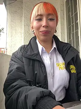 Snapshot of Sallem_Pink chatting on March 11, 2026, 11:27 am Sallem Pink online show from March 11, 2026, 11:27 am