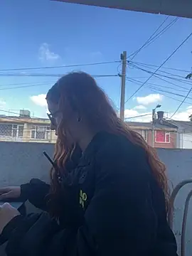 Snapshot of Sallem_Pink chatting on March 21, 2026, 1:05 pm Sallem Pink online show from March 21, 2026, 1:05 pm