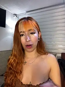 Snapshot of Sallem_Pink chatting on March 23, 2026, 11:25 am Sallem Pink online show from March 23, 2026, 11:25 am