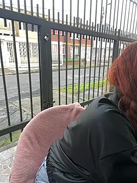 Snapshot of Sallem_Pink chatting on March 25, 2026, 11:16 am Sallem Pink online show from March 25, 2026, 11:16 am