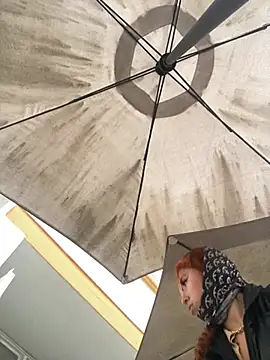 Snapshot of Sallem_Pink chatting on April 9, 2026, 11:04 am Sallem Pink online show from April 9, 2026, 11:04 am