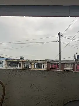 Snapshot of Sallem_Pink chatting on April 16, 2026, 11:11 am Sallem Pink online show from April 16, 2026, 11:11 am