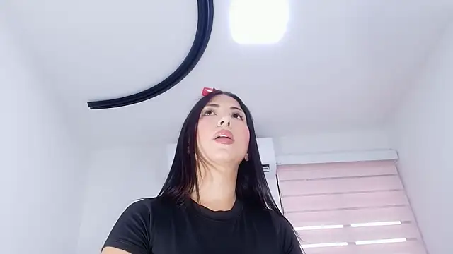 abbypratt online show from December 19, 2025, 7:10 pm