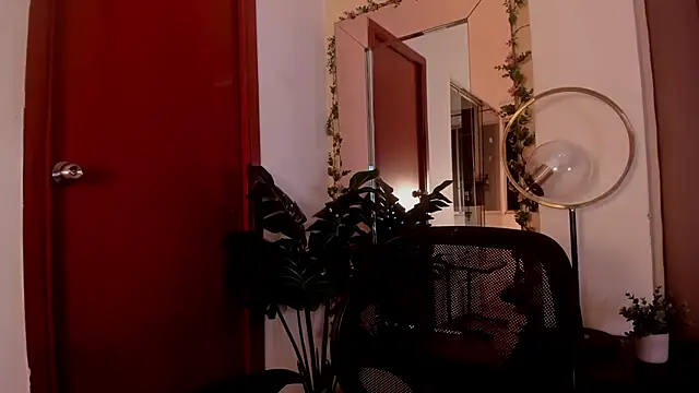 MeganHoffmaan online show from November 23, 2025, 4:12 am