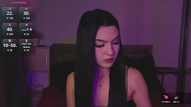 Snapshot of kara_liffe chatting on October 14, 2025, 1:17 am kara liffe online show from October 14, 2025, 1:17 am