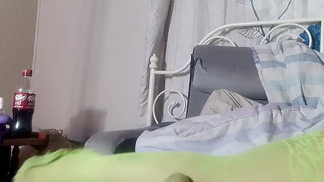 g0lden are0las89 online show from March 9, 2026, 10:41 am