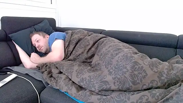 Snapshot of Hijuga chatting on October 1, 2025, 8:42 am Hijuga online show from October 1, 2025, 8:42 am