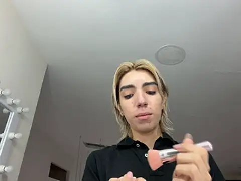 Noah Bells online show from May 12, 2026, 1:08 pm