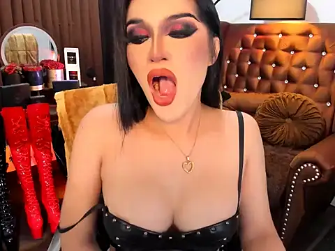 Snapshot of devongarcia chatting on July 15, 2026, 5:29 pm devongarcia online show from July 15, 2026, 5:29 pm