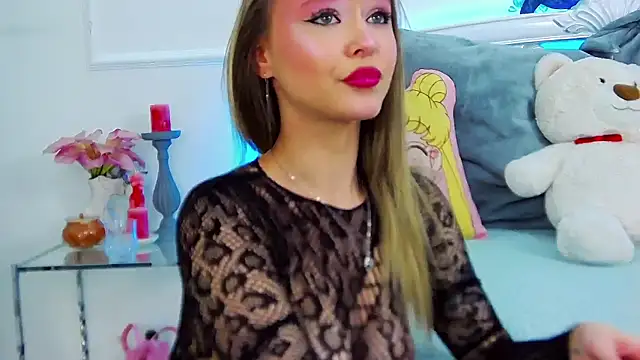 EvaMenders online show from March 8, 2026, 3:49 pm