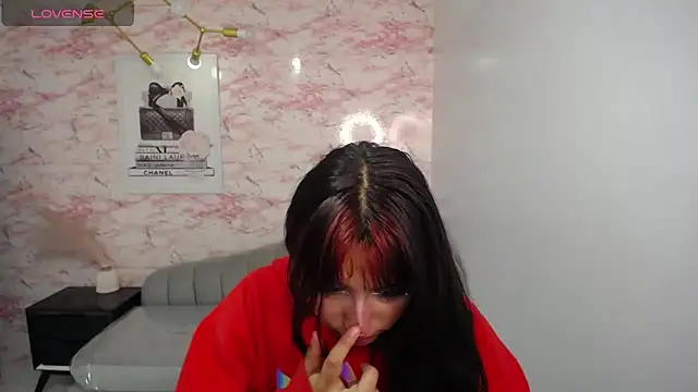 koraa t online show from October 25, 2025, 2:52 am