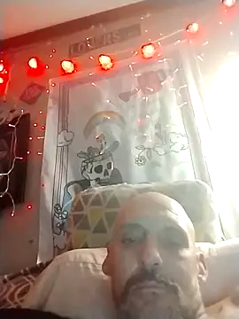 BonnienClyde5421 online show from February 17, 2026, 1:13 am