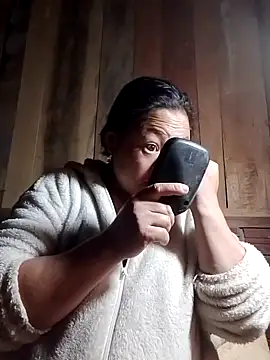 Snapshot of MaySweetb chatting on November 2, 2025, 1:08 am MaySweetb online show from November 2, 2025, 1:08 am