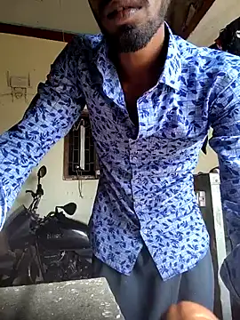 RAYI Queen 4 online show from January 18, 2026, 4:05 am