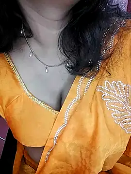 Snapshot of your_avni chatting on November 17, 2025, 4:57 pm your avni online show from November 17, 2025, 4:57 pm