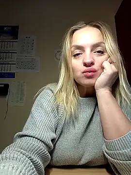 Ami Foxy online show from October 22, 2025, 5:52 am