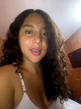 AnaisVelvet11 online show from November 3, 2025, 12:24 am