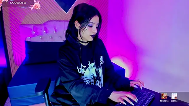 Nyx Moon online show from July 7, 2026, 10:58 pm