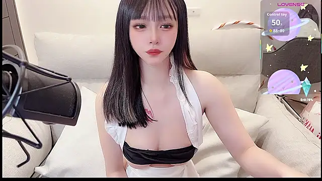 Yucheng  520 online show from September 9, 2025, 4:34 am