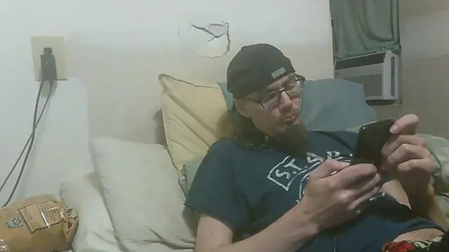 Snapshot of dandonn chatting on November 20, 2025, 8:36 am dandonn online show from November 20, 2025, 8:36 am