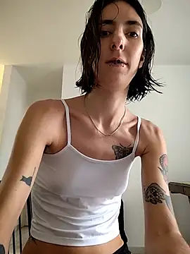 Snapshot of sweetsinxxx chatting on June 7, 2026, 2:21 pm sweetsinxxx online show from June 7, 2026, 2:21 pm