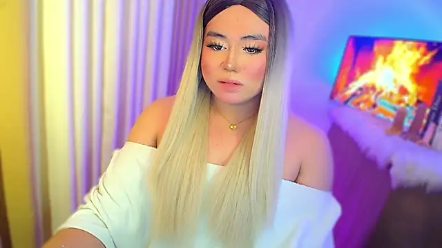 ursexy ceciliaxx online show from July 24, 2026, 4:16 pm