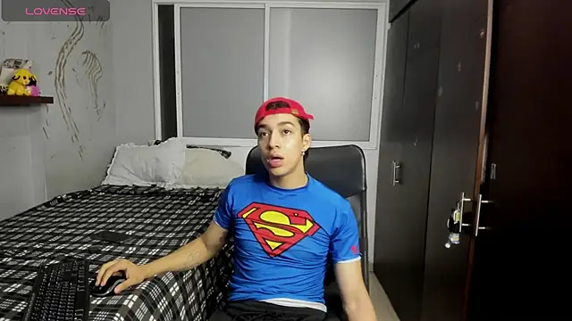 Snapshot of Noxx_starkK chatting on September 9, 2025, 2:55 am Noxx starkK online show from September 9, 2025, 2:55 am