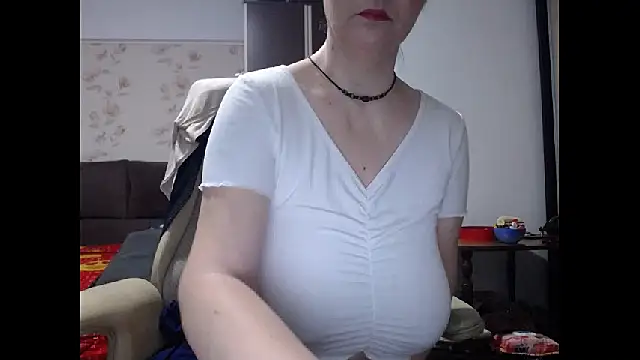 Mary x online show from March 6, 2026, 3:47 am