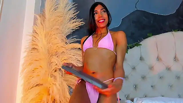 Snapshot of AmbarFoxx_ chatting on January 16, 2026, 11:03 am AmbarFoxx online show from January 16, 2026, 11:03 am