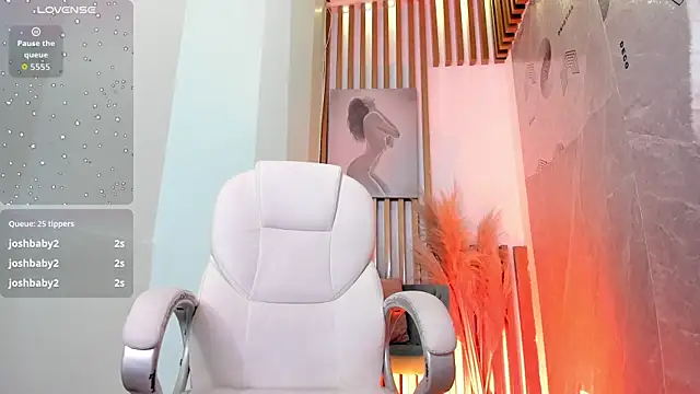 Snapshot of AmbarFoxx_ chatting on March 1, 2026, 1:13 pm AmbarFoxx online show from March 1, 2026, 1:13 pm