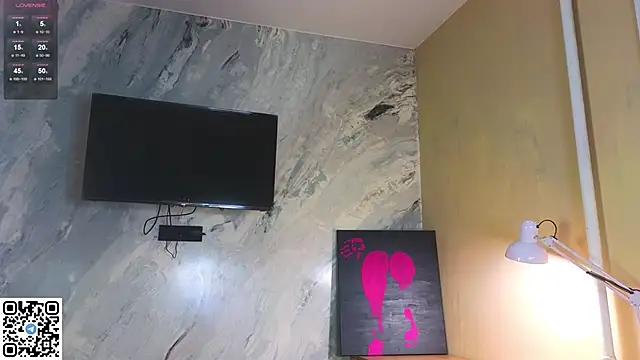 miss bubbles  online show from October 13, 2025, 12:32 am