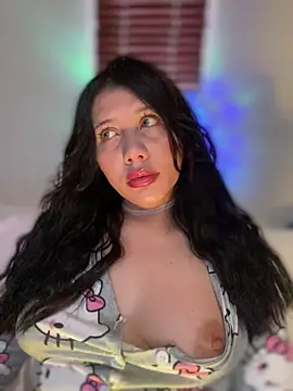 snow doll online show from October 9, 2025, 9:13 pm