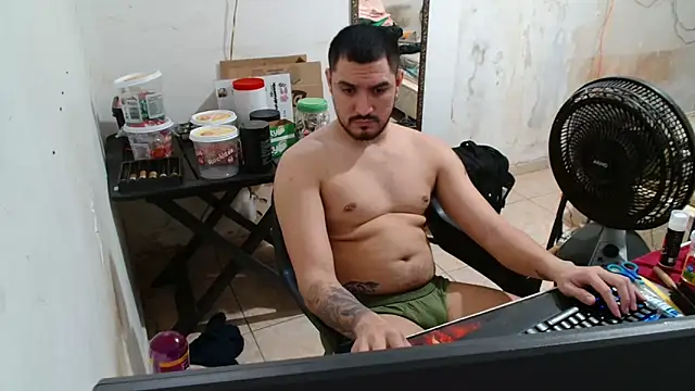 Leonino231 online show from November 8, 2025, 7:34 pm