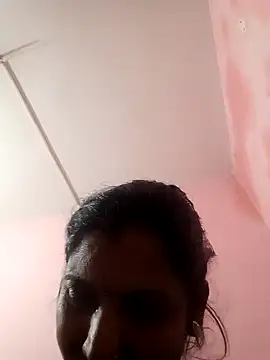 Snapshot of Savita992 chatting on February 10, 2026, 10:19 am Savita992 online show from February 10, 2026, 10:19 am