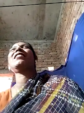 Snapshot of Savita992 chatting on February 13, 2026, 5:58 am Savita992 online show from February 13, 2026, 5:58 am