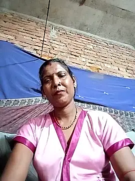 Snapshot of Savita992 chatting on July 2, 2026, 7:25 am Savita992 online show from July 2, 2026, 7:25 am