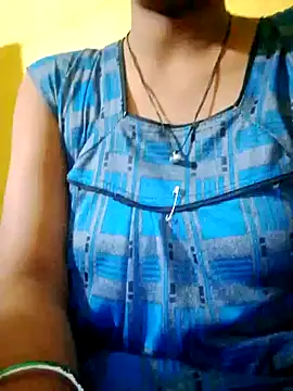 Snapshot of Daisygirl9 chatting on October 17, 2025, 2:30 pm Daisygirl9 online show from October 17, 2025, 2:30 pm