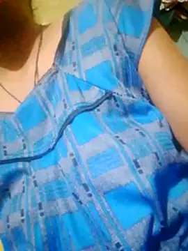 Snapshot of Daisygirl9 chatting on October 18, 2025, 3:46 pm Daisygirl9 online show from October 18, 2025, 3:46 pm