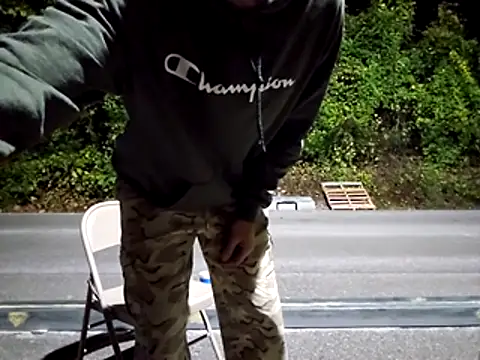 sloppytopkins online show from October 9, 2025, 4:21 am