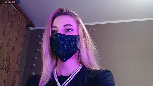 Iris lave online show from November 1, 2025, 4:31 pm