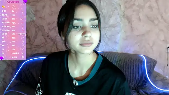 ChocolateKity online show from September 23, 2025, 3:53 am