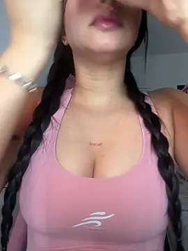 lucy grey25 online show from February 9, 2026, 3:05 pm