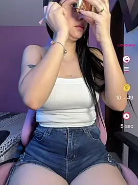 lucy grey25 online show from July 12, 2026, 5:37 pm