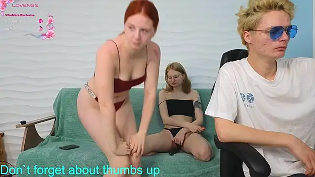 Snapshot of Tea_white chatting on September 23, 2025, 12:57 am Tea white online show from September 23, 2025, 12:57 am