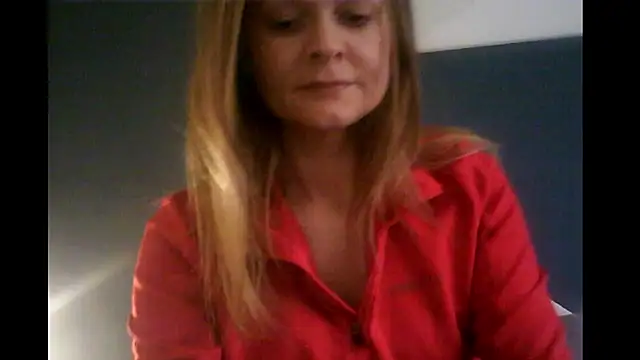 Snapshot of Ginger-bb chatting on November 25, 2025, 7:41 am Ginger-bb online show from November 25, 2025, 7:41 am